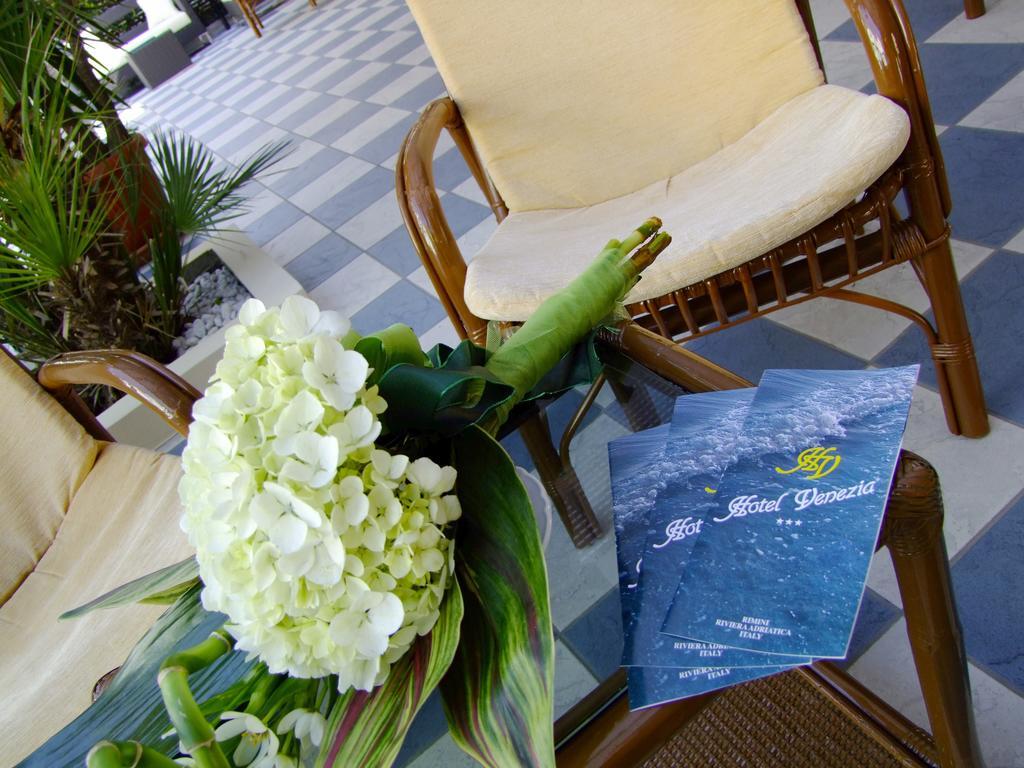 Hotel Venezia Ріміні Екстер'єр фото