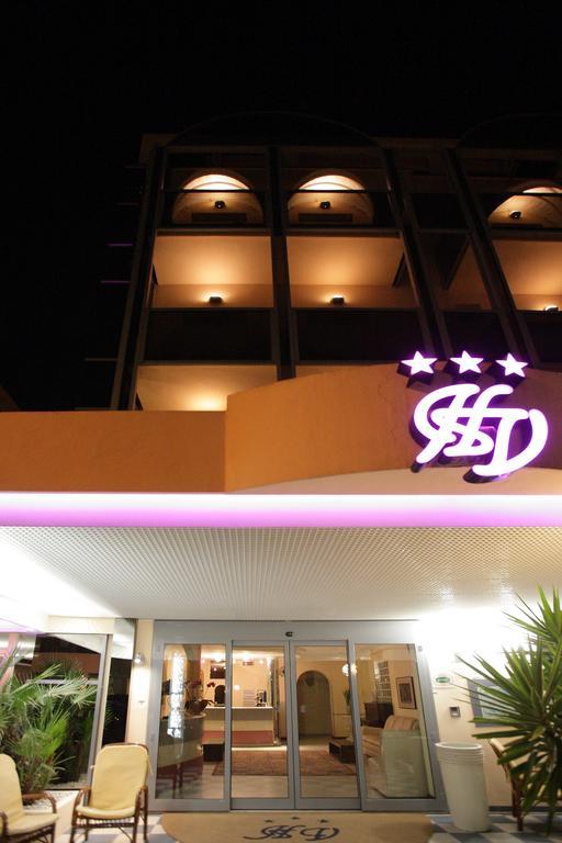 Hotel Venezia Ріміні Екстер'єр фото