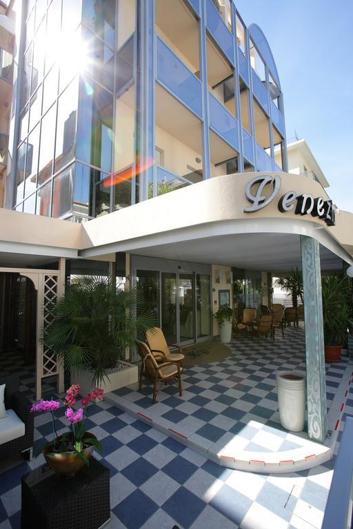 Hotel Venezia Ріміні Екстер'єр фото